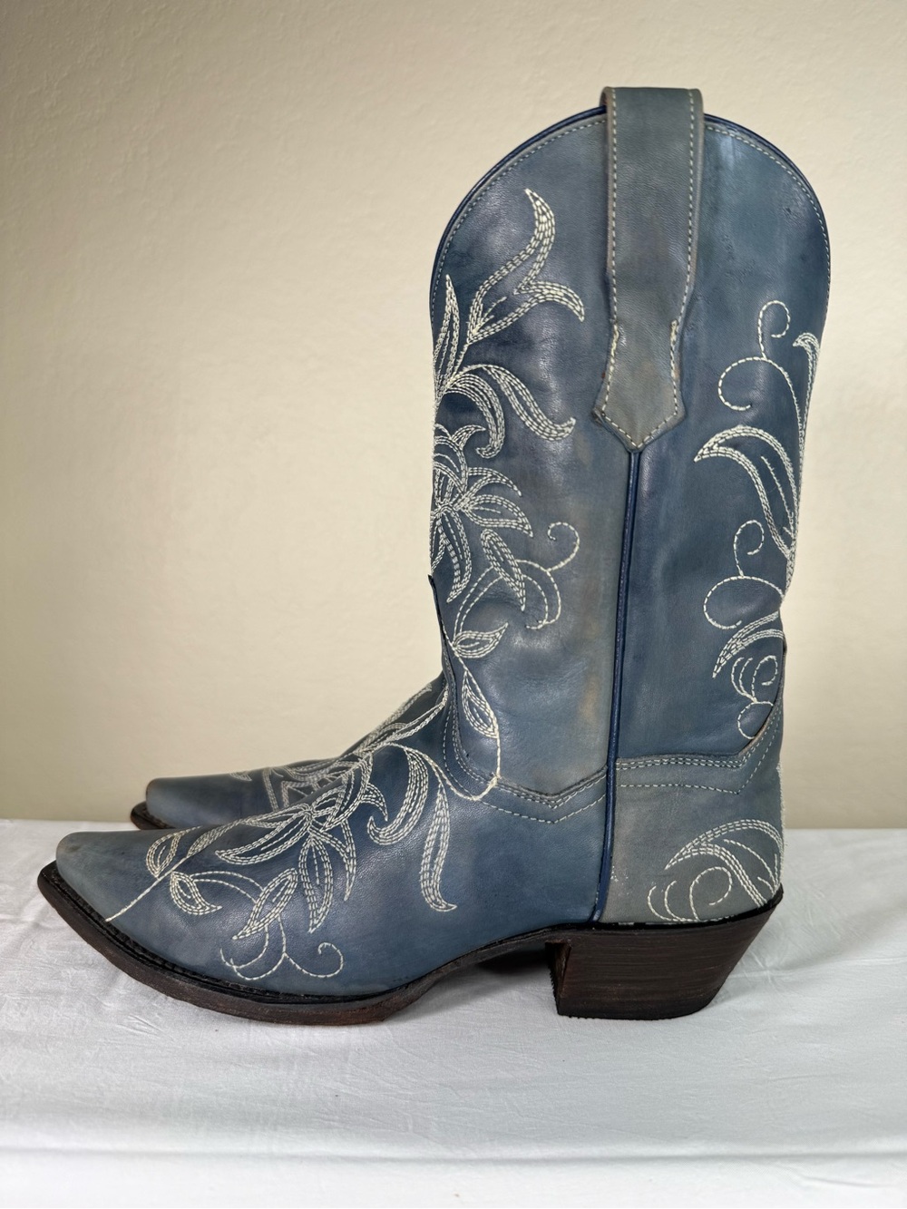 Dan Post Nora Blue Leaf Stitch Leather Western Cowboy Distressed Boots Size 8